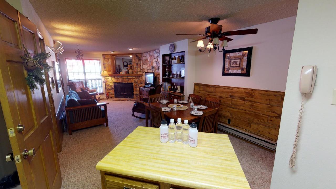 Flagg Mountain 7 Townhouse With High Speed Wifi Leilighet Red River Eksteriør bilde