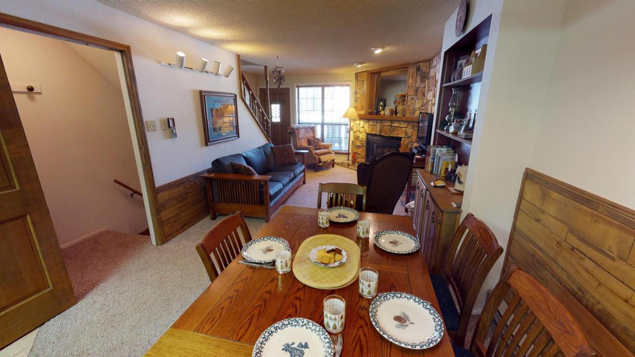 Flagg Mountain 7 Townhouse With High Speed Wifi Leilighet Red River Eksteriør bilde